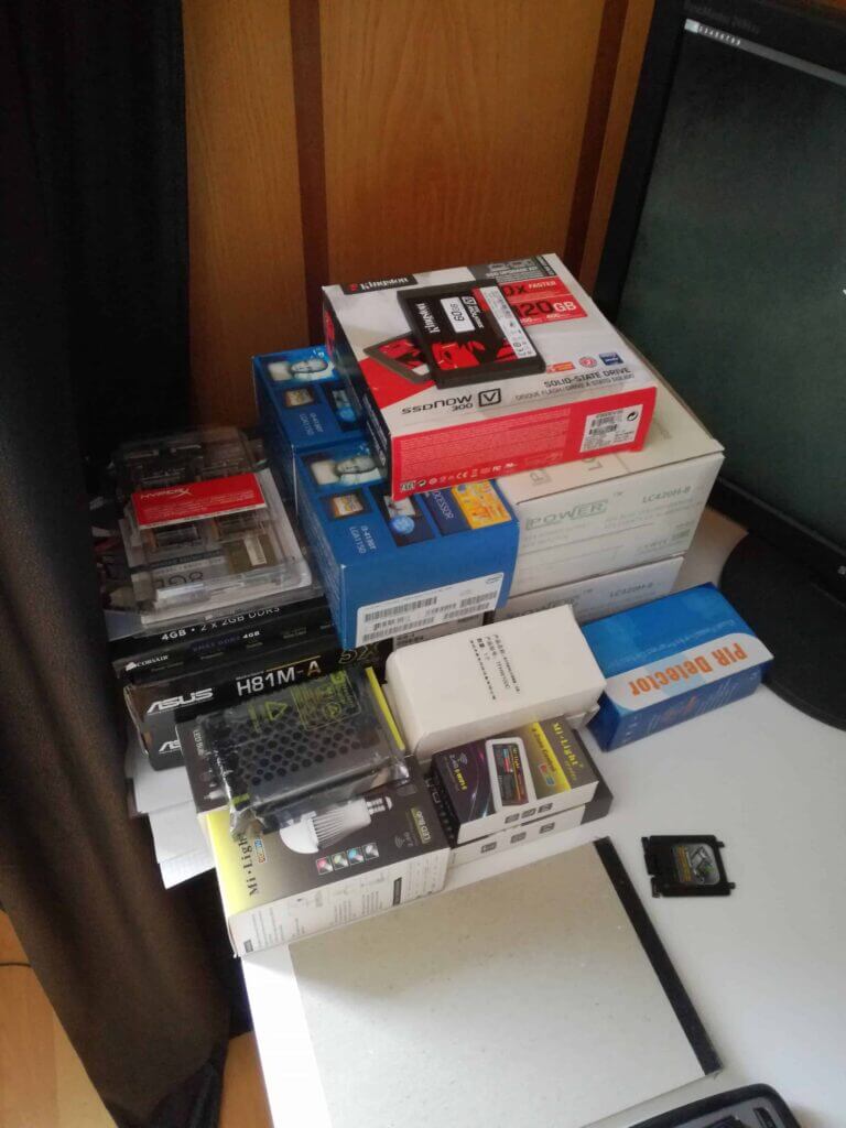 Computer items waiting to be sold