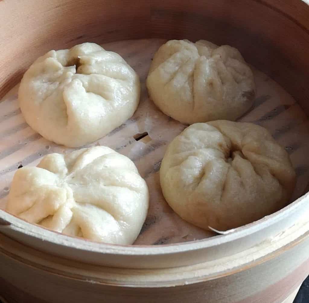 Homemade pork buns - A great way to save money sustainably