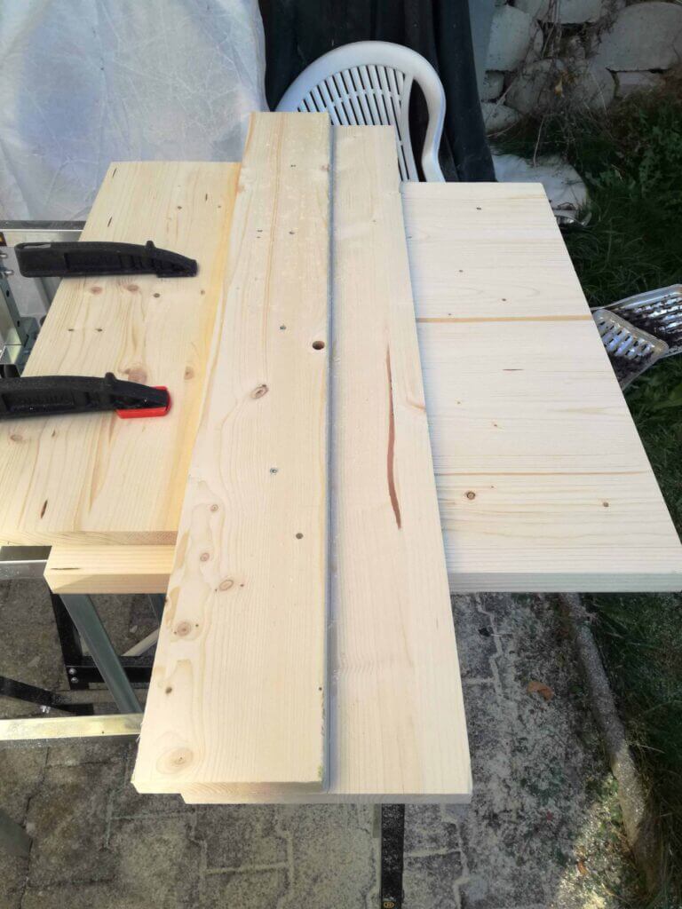 Cutting with a DIY guide for circular saw