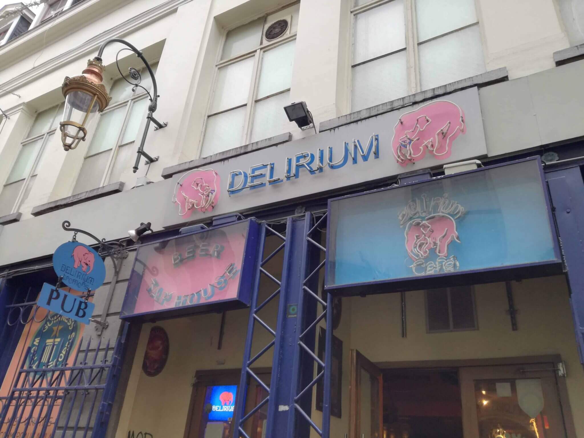 Delirium Tremens Pub