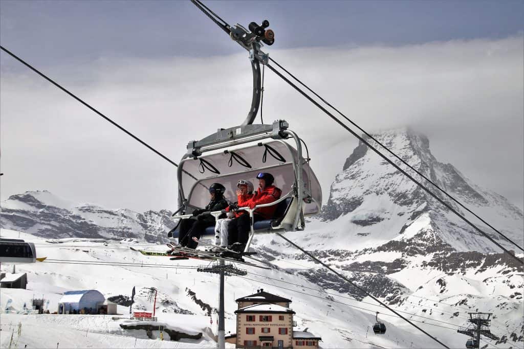 A ski lift in front of the Matterhorn